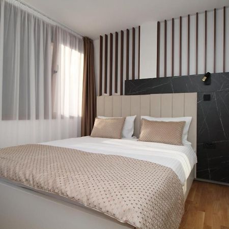 Ambient apartman Appartement Sarajevo Buitenkant foto