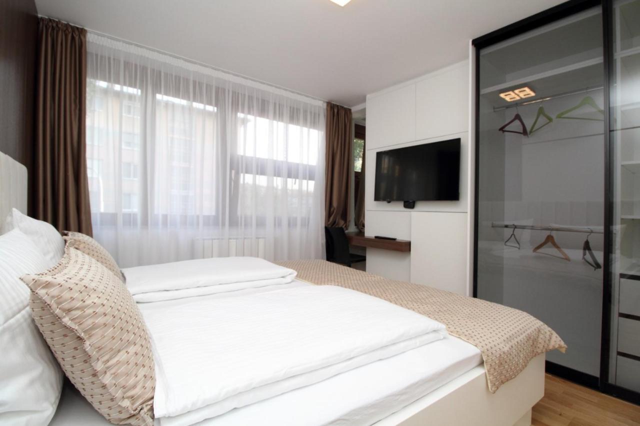 Ambient apartman Appartement Sarajevo Buitenkant foto