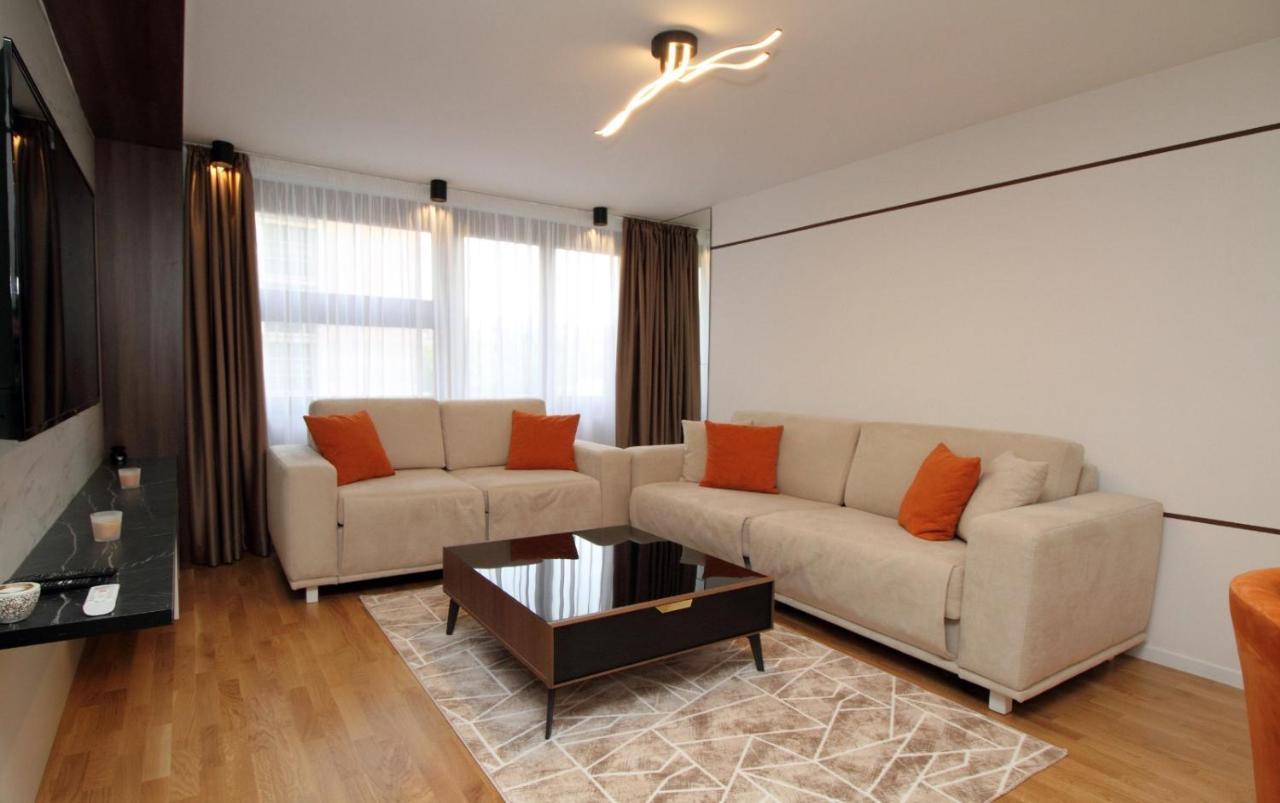 Ambient apartman Appartement Sarajevo Buitenkant foto